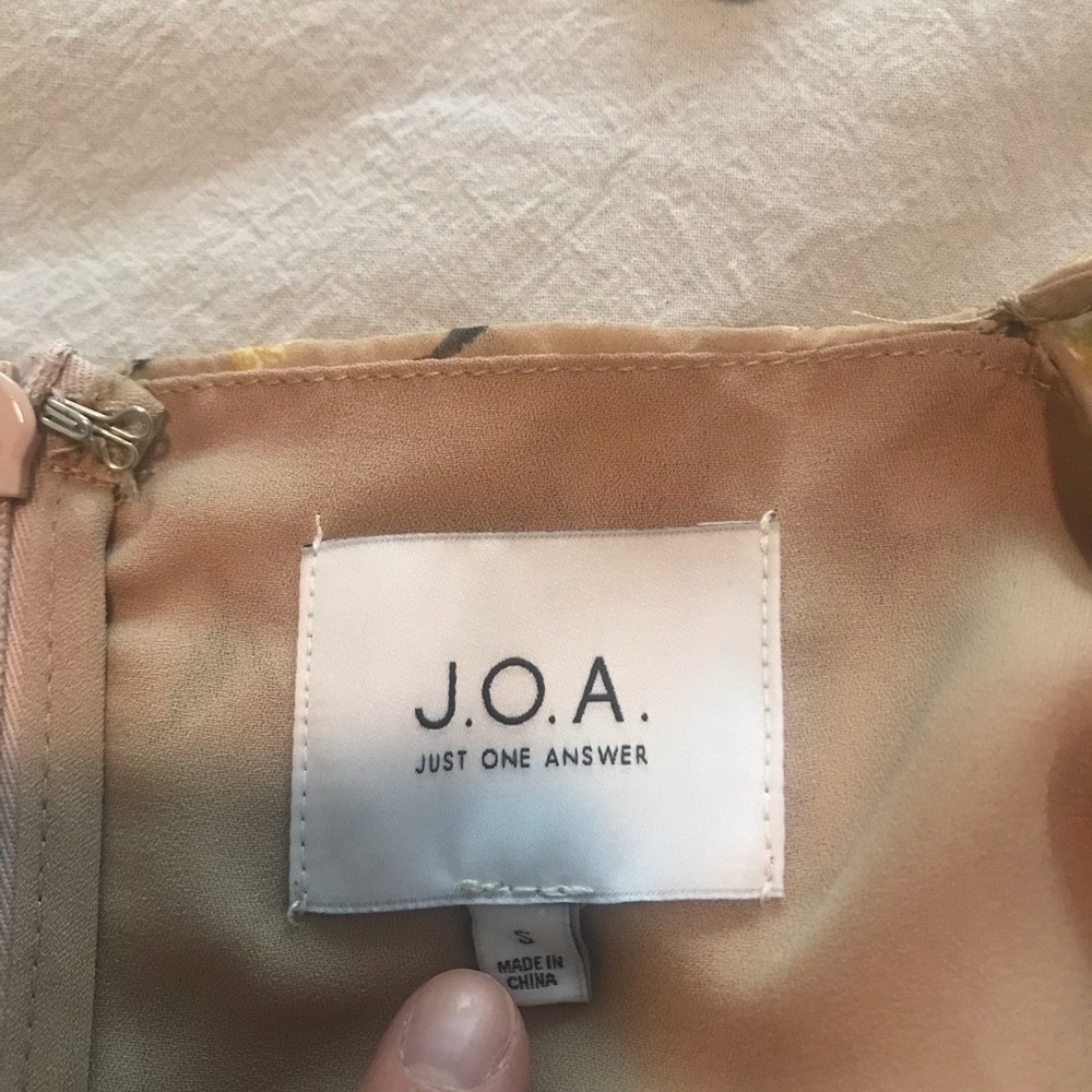 J.O.A. Ruched Front Ruffle Dress - Picture 13 of 13